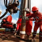 Venezuela reactivará pozos petroleros mientras se reanudan las exportaciones de crudo, según Reuters