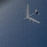 Fuerza Aérea de Estados Unidos confirmó sobrevuelo de un bombardero y dos aviones de combate en el mar Caribe, frente a las costas venezolanas