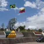 LO ÚLTIMO: Un avión del régimen venezolano viajó a la frontera con Brasil en medio de la creciente presión militar estadounidense en la región del Caribe.
