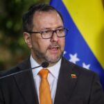 Venezuela confirma acuerdo con Italia para elevar el rango de sus misiones diplomáticas