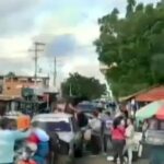 Exigiendo «Justicia bloquean paso fronterizo binacional»