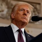 Trump pide a la población iraní «estar preparada para tomar el control del Gobierno»