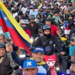 Multitudinaria caravana vistió con el tricolor nacional las calles de San Francisco tras el triunfo de Venezuela en el Clásico Mundial de Béisbol