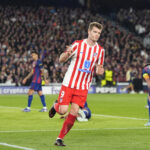 Barcelona quedó con 10 y cayó ante el Atlético en los cuartos de final