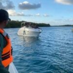 Oleaje voltea tres lanchas en costas de Chichiriviche y hay tres niños desaparecidos