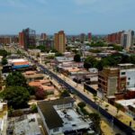 Gobernador Luis Caldera inspecciona el avance de los trabajos del Boulevard Avenida 11 de Maracaibo
