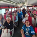 Más de 50 adultos mayores disfrutaron de un alegre recorrido por el Lago de Maracaibo en la semana del Adulto Mayor