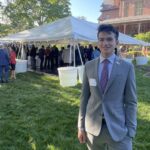 Venezolano obtiene título universitario antes de graduarse de secundaria en EE. UU.