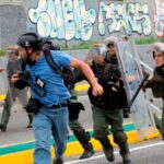 IPYS denuncia que persiste la persecución contra periodistas en Venezuela