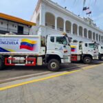 Luis Caldera entrega ocho unidades compactadoras con el Plan de Recolección de Desechos y una ambulancia con el Plan Cayapa