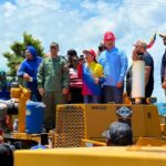 Gobernador Caldera encabeza jornada de asfaltado, servicios públicos y salud en Valmore Rodríguez