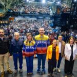 Gobernador Caldera entrega Becas Jesús Enrique Lossada a 1.000 estudiantes de universidades públicas del Zulia