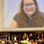 Venezolana recibe reconocimiento en Canadá por trabajo migratorio