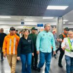 Gobernador Luis Caldera inspecciona avances en la recuperación del Aeropuerto Internacional La Chinita