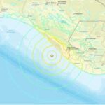 Fuerte sismo de magnitud 7,4 sacude el sur de México