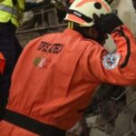 Brigada mexicana aplica pruebas de silencio en rescate de personas en Tanaguarena