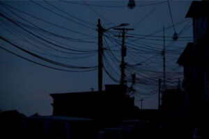 Gobierno reduce la jornada laboral pública para ahorrar energía (Comunicado Zulia)