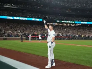 MLB: Raleigh y Lile son los Jugadores de la Semana
