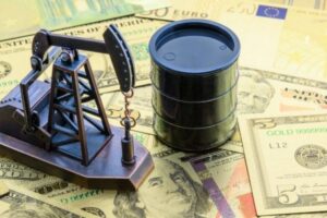 Venezuela requiere invertir US$ 150.000 millones para reactivar la industria petrolera