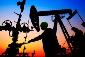 Exportaciones petroleras caen en julio, pero los envíos a EEUU alcanzan récord