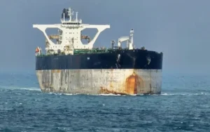 EEUU vende como chatarra dos petroleros sancionados incautados tras una incursión en Venezuela