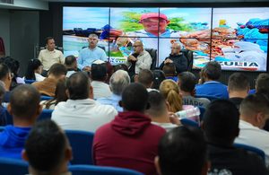 Ministro Loyo y gobernador Luis Caldera se reúnen en Maracaibo con el sector productor del cangrejo azul