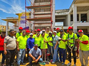 Luis Caldera inicia trabajos de refacción y equipamiento de la Unidad Educativa Luis Caballero Mejías, en Lagunillas