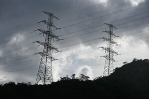  Fuerte bajones eléctricos se registrarón en varias regiones del país este 8 de septiembre