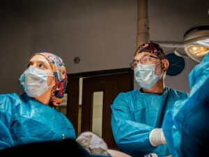 La medicina zuliana resalta en Venezuela: Realizan con éxito procedimiento combinado de manga gástrica y vesícula con Verde de Indocianina