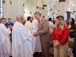 Gobernador Luis Caldera acompaña a El Moján en la solemnidad de su Patrono, San Rafael Arcángel