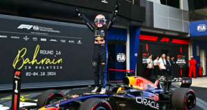 Verstappen se alzó con la copa en el GP de F1 en Bahrain
